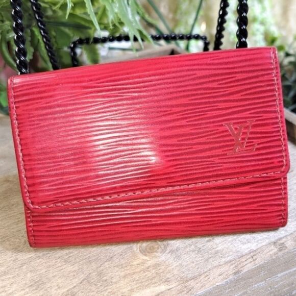 Authentic Louis Vuitton Epi Keyring - Picture 1 of 10